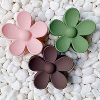 Blush Olive Daisy Days Hair Claw Set - EmClaire Lane