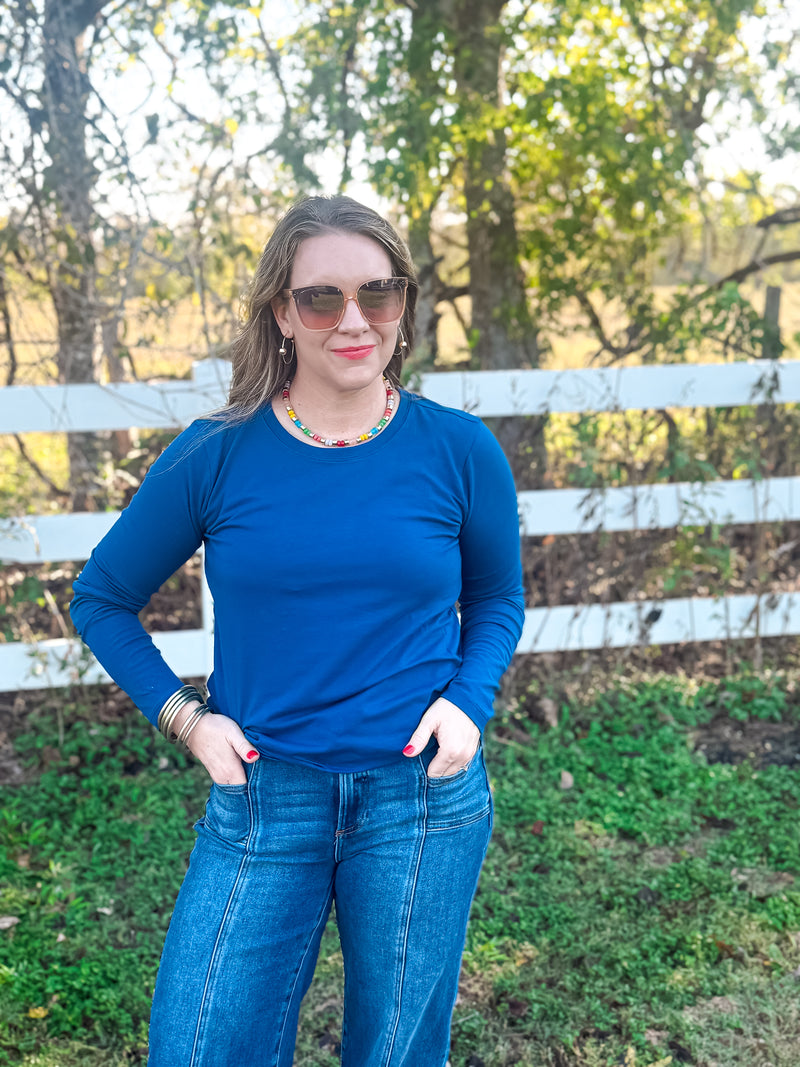 Sweet Magnolia Crewneck Top