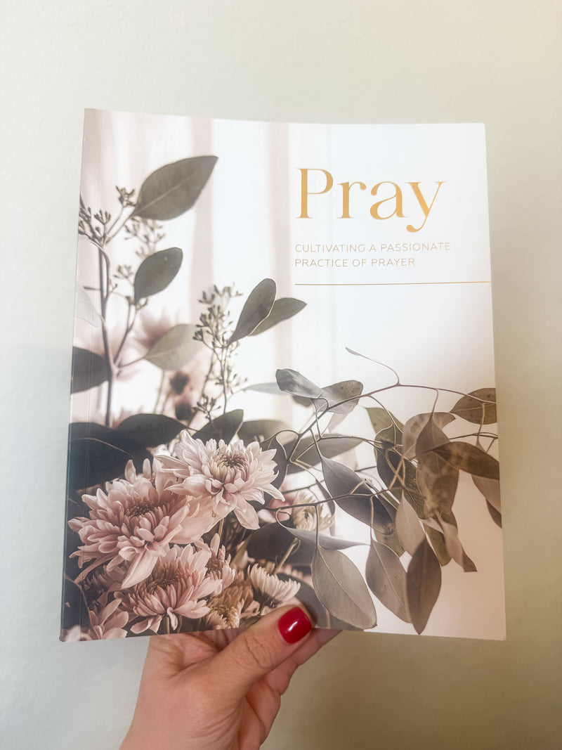 Prayer Devotional for Women by Daily Grace Co.