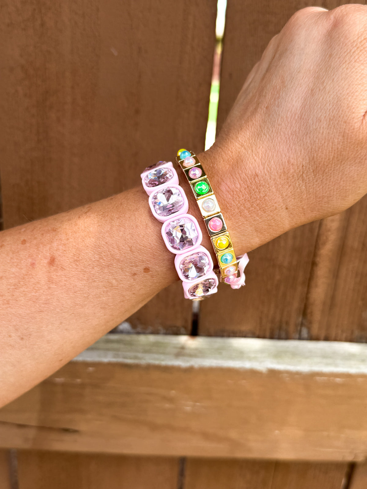 Happy Hues Gem Bracelet - Light Pink