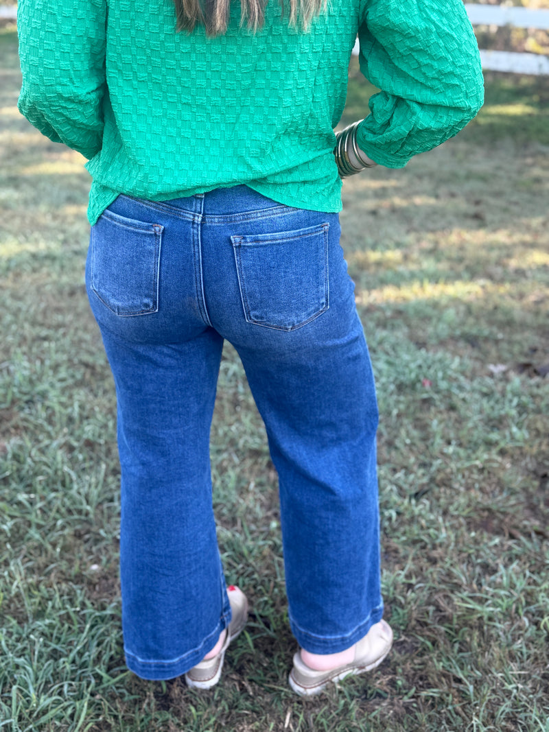 The Dark Daisy Patch Pocket Cropped Jeans