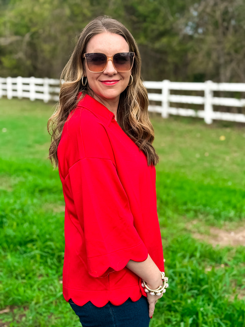 PLUS SIZE - Sweetheart Scallop Top