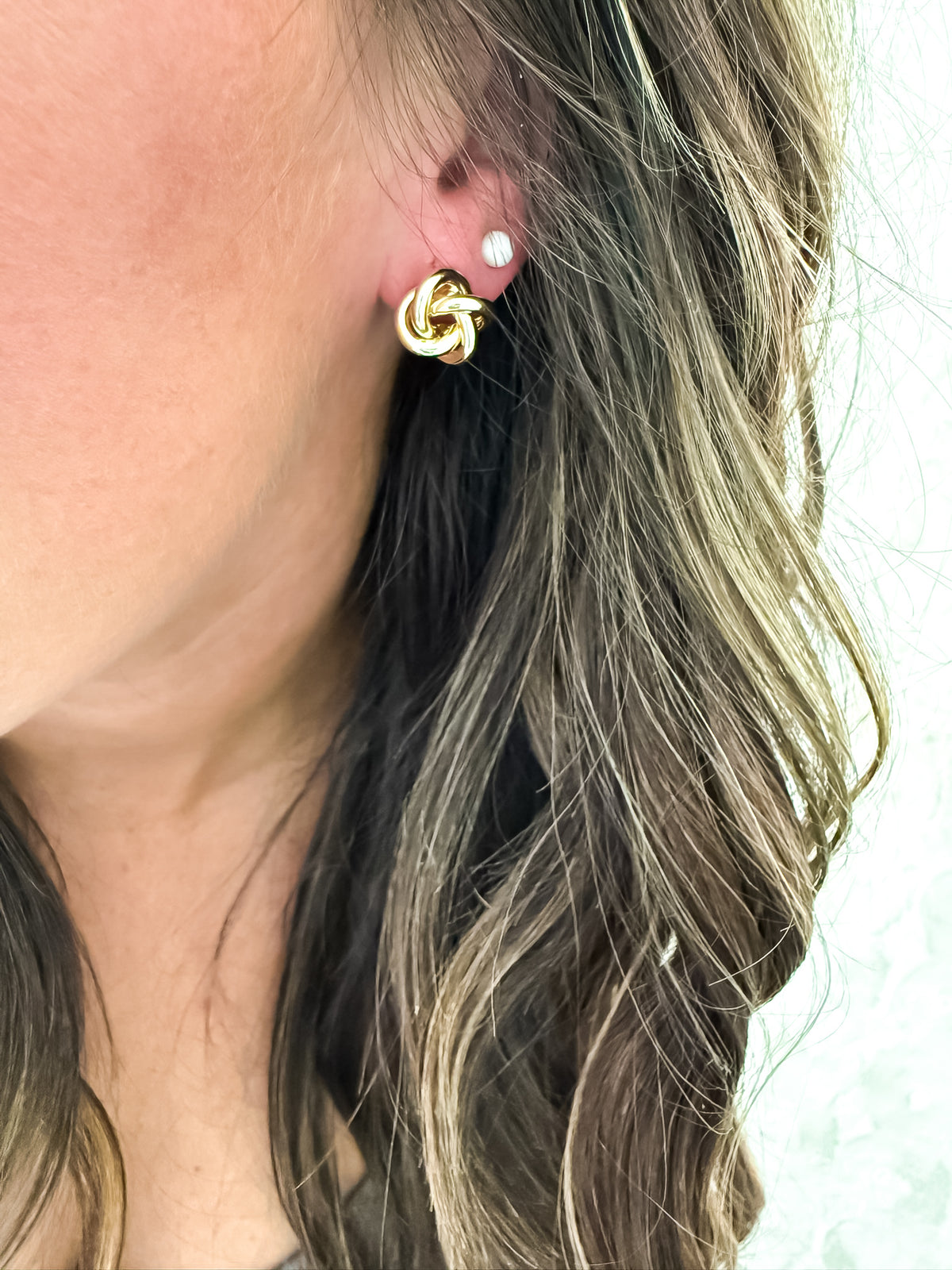 Classic Gold Knot Stud