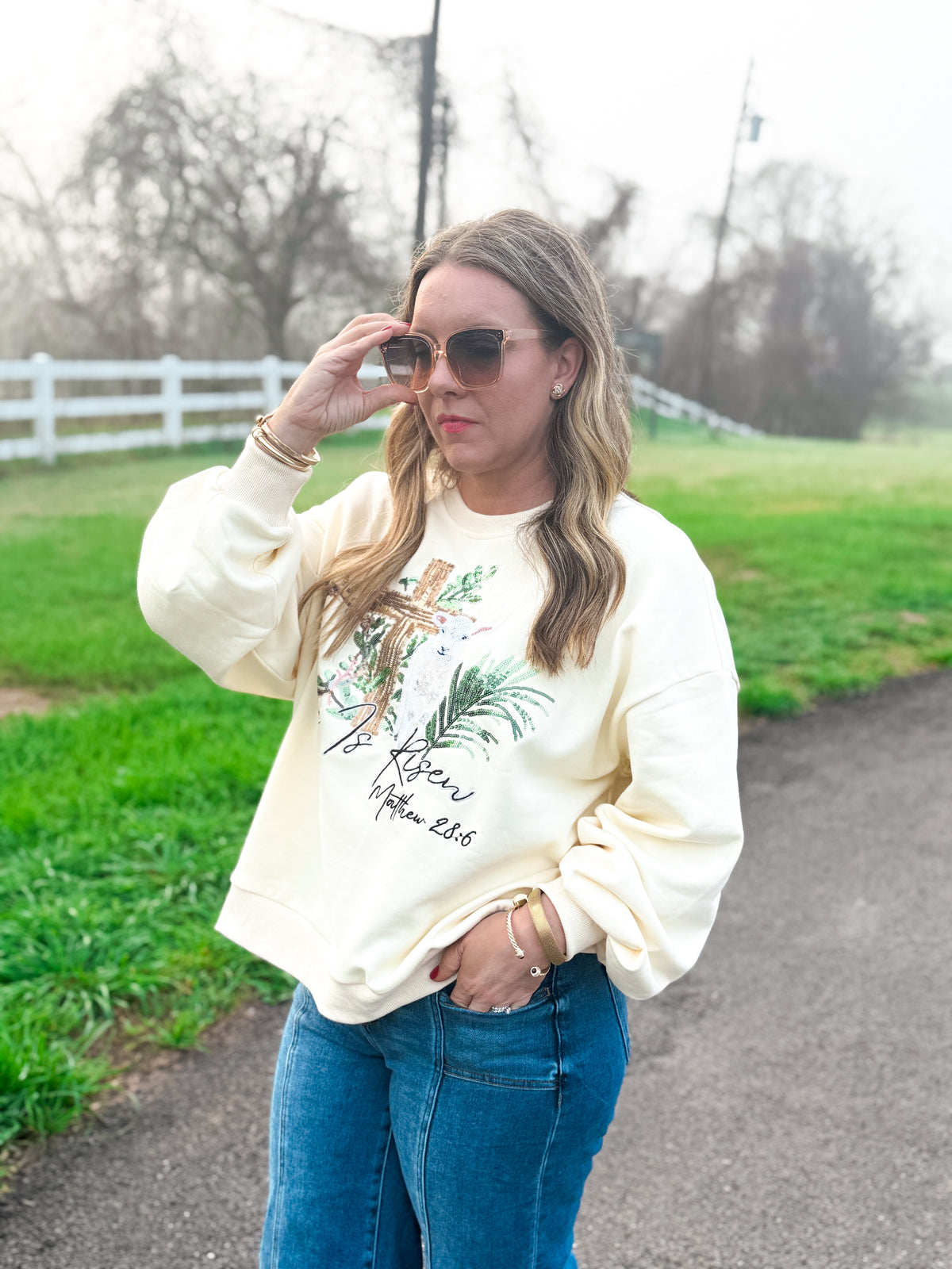 He Is Risen Easter Pullover